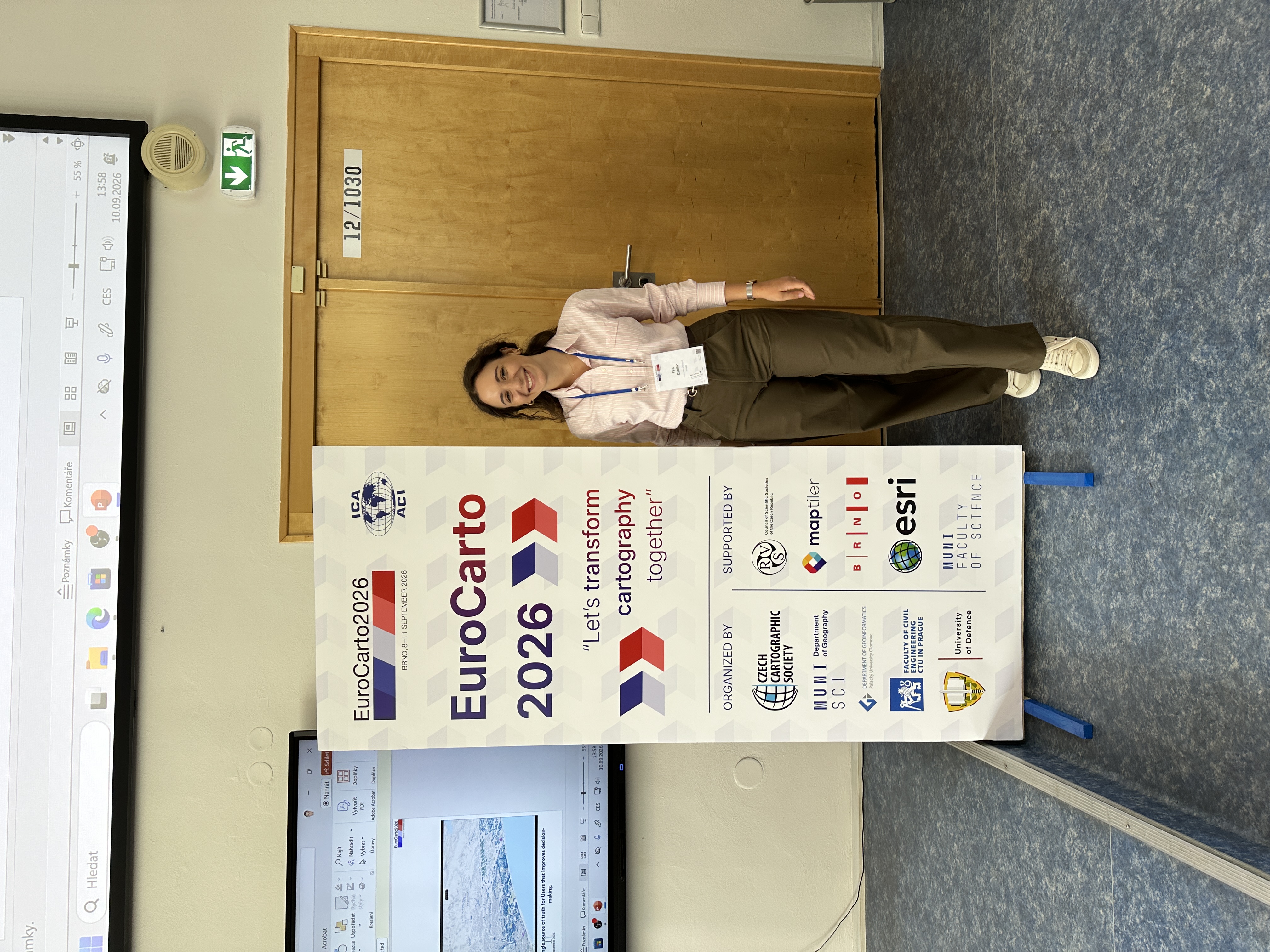 DEXIT partner presenting a paper at a conference